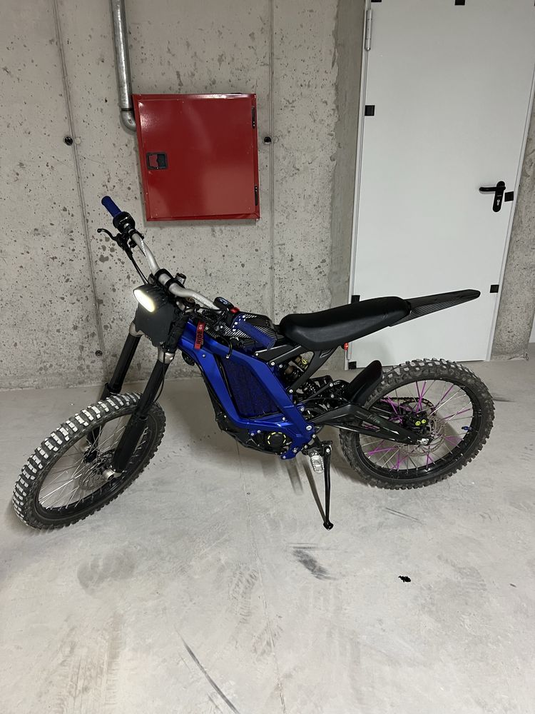 Surron light bee x 2023