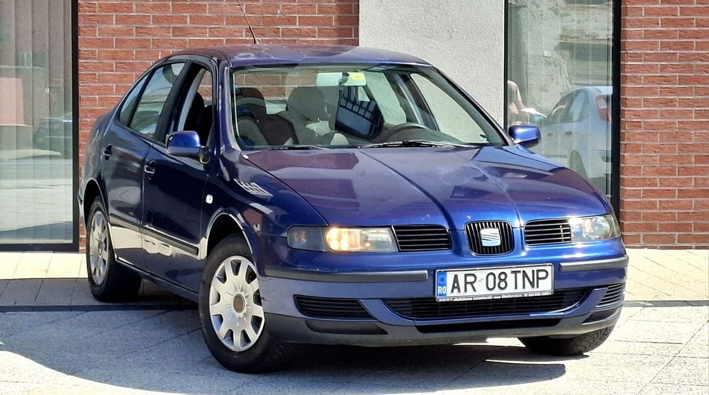 Vând Sau Schimb Seat Toledo 1.6 benzina Înmatriculat cu fiscal