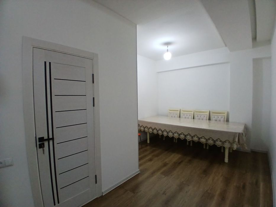 Navastroyka sotiladi 2xona 3qlingan 6etaj sorklet olmos metro taraf