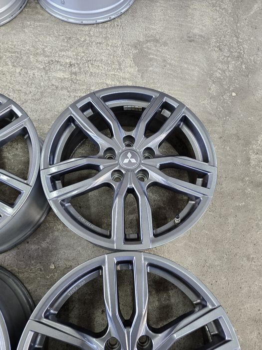 Джанти 17 / 5х114,3 - Mitsubishi 5x114,3
