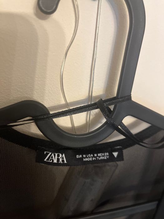 Body cu chiffon Zara