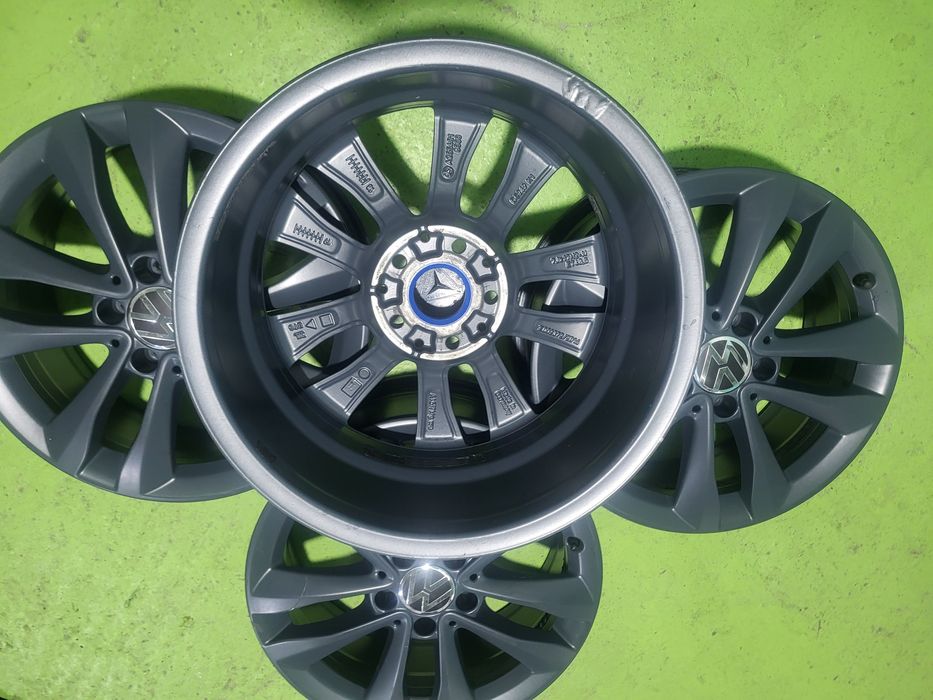 17 5x112 Vw Golf 5 6 7 Touran Caddy Skoda Audi 5х112