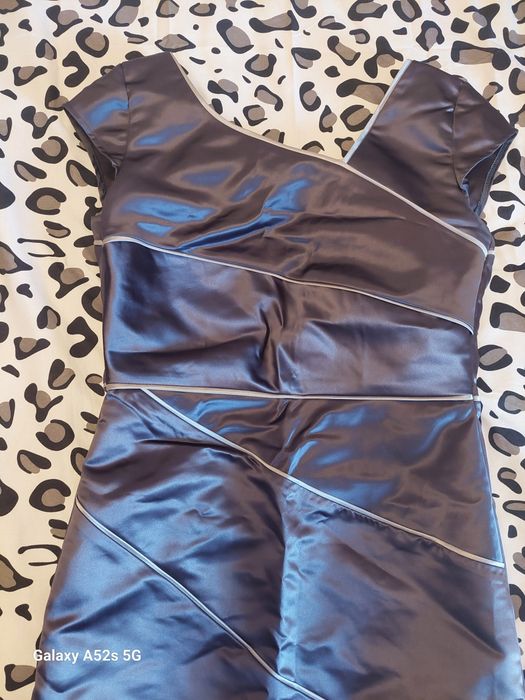 Дамска рокля размер С-М