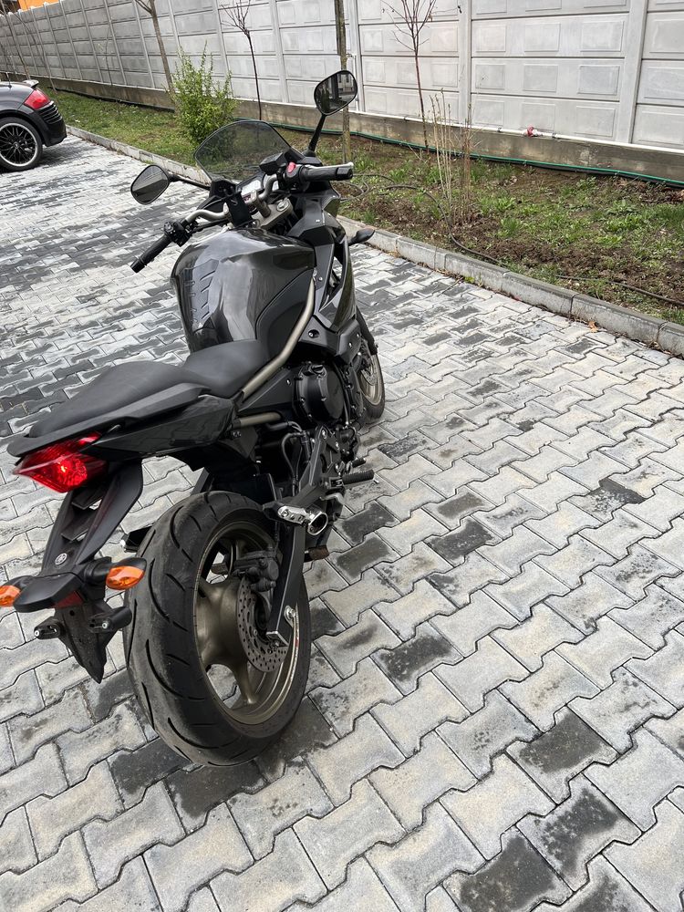 Yamaha XJ6 Diversion