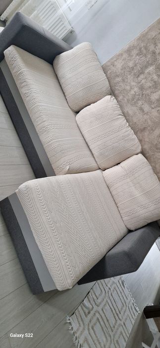 Coltar. Folosit dar în stare foarte buna