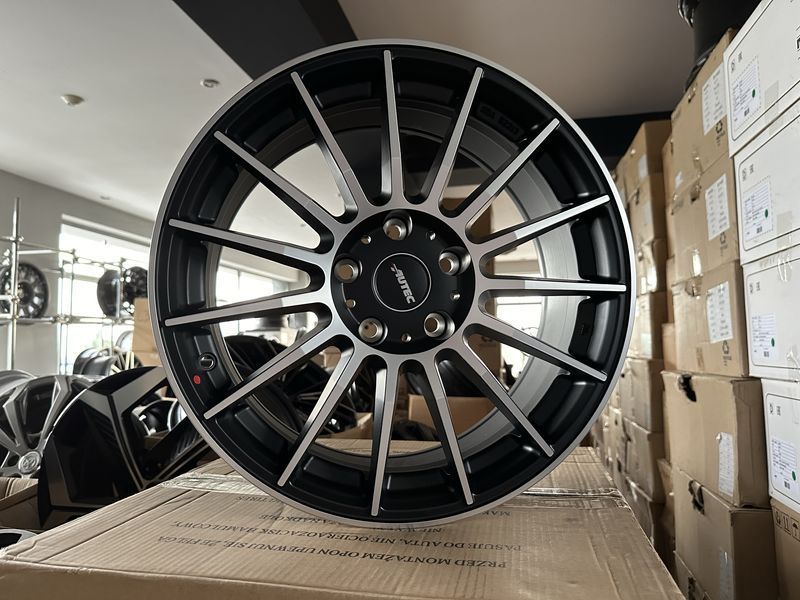 17цола 5x114.3 Toyota Renault Mazda Kia Honda Huyndai