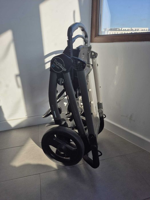 Cărucior Peg Perego 3 in 1