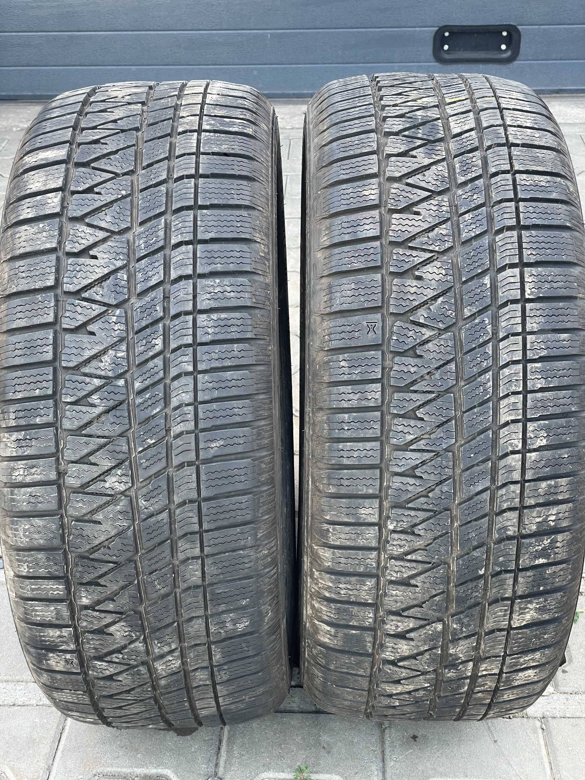 2x 265 50 20 Kumho Wintercraft