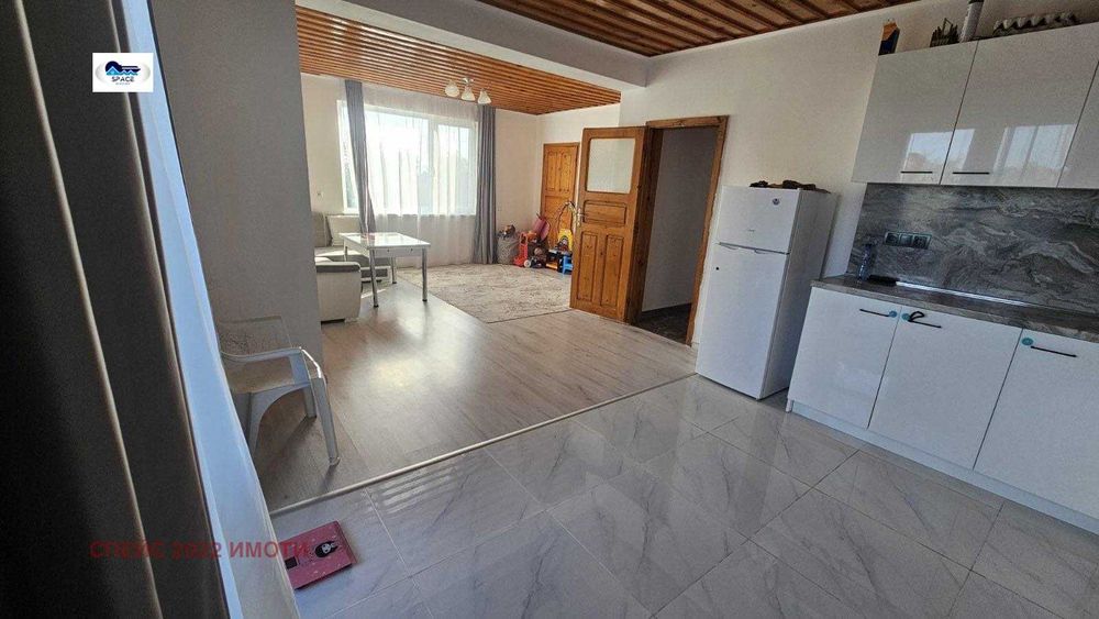 Продава се Къща в с. Рупките, Област Стара Загора - 196 кв.м за 339 €/кв.м - Снимка #5