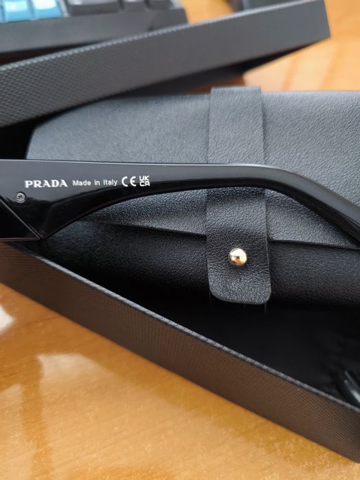 Нови Слънчеви очила - Prada