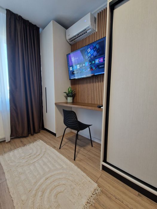 Studio lux Faleza Nord – mobilat complet, termen lung