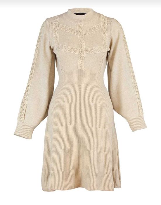 Красива дамска рокля