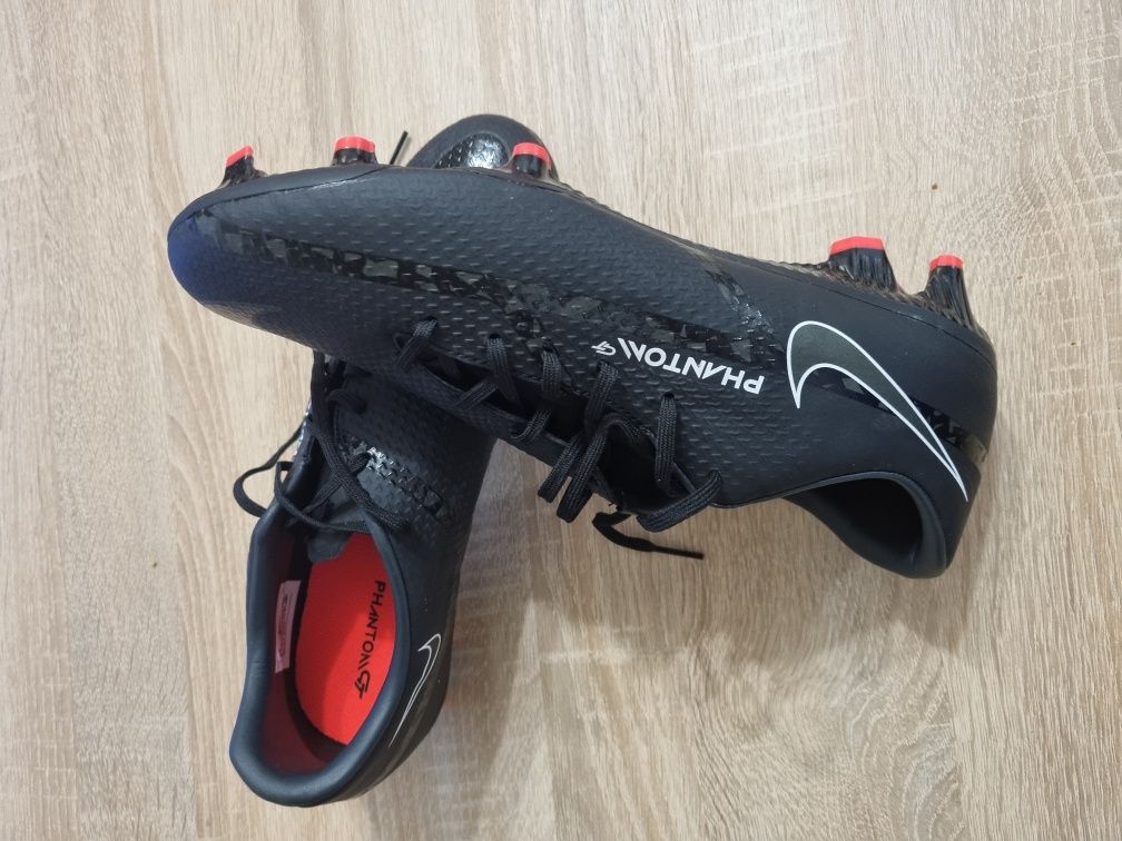 Бyтонки Nike Phantom