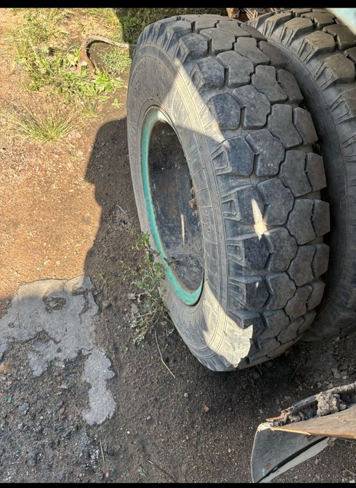 Продам ГАЗ 53, стоит 2 года, заводиться, но машине нужны руки,.