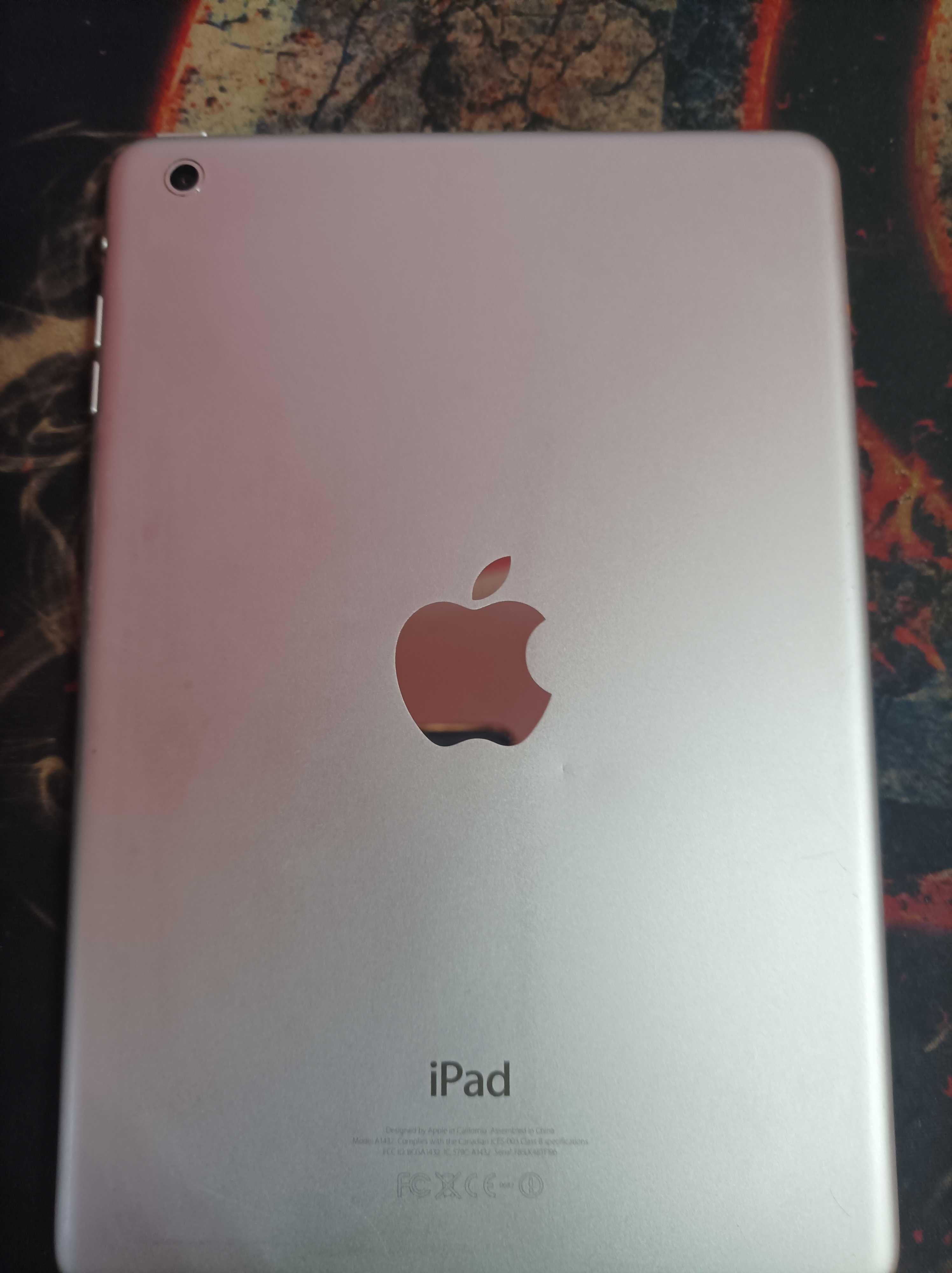 Ipad mini silver