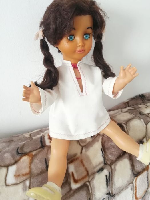 Papusa Aradeanca (de colectie)