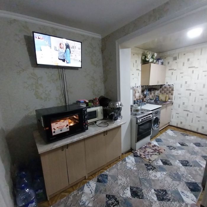 Чирчик шахар 4 м/р 3х сотилади Бош толов 12.500$ Паспорт бн Ипотека