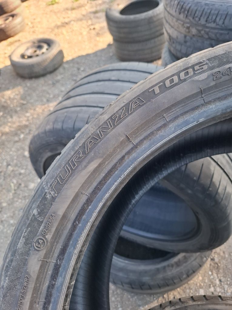 Vand set 4 anvelope 245 40 19 brigestone bune de vara dot 2020