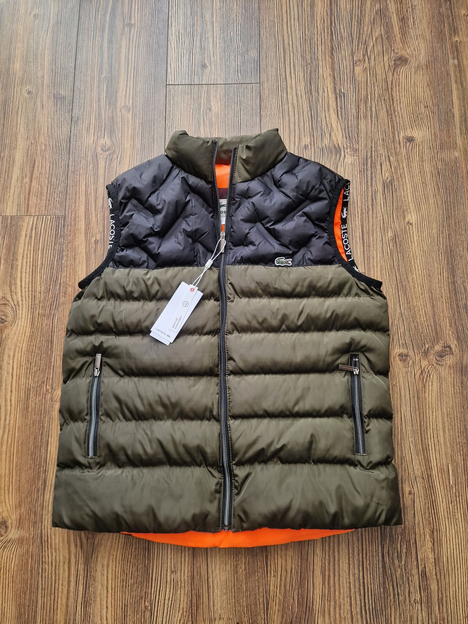 Страхотна мъжка грейка елек  размер  S M L XL  2XL

Мъжка ветро