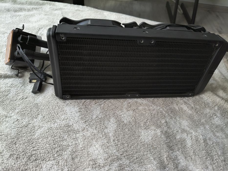 Водно охлаждане Qugar