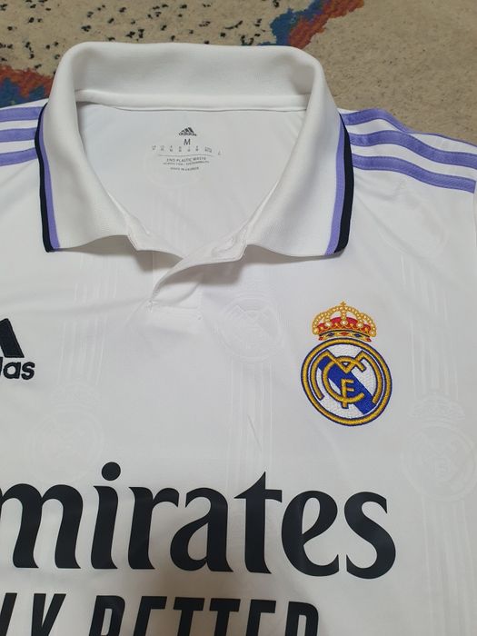 100 % оригинална домакинска футболна тениска на Real Madrid /  Реал Ма