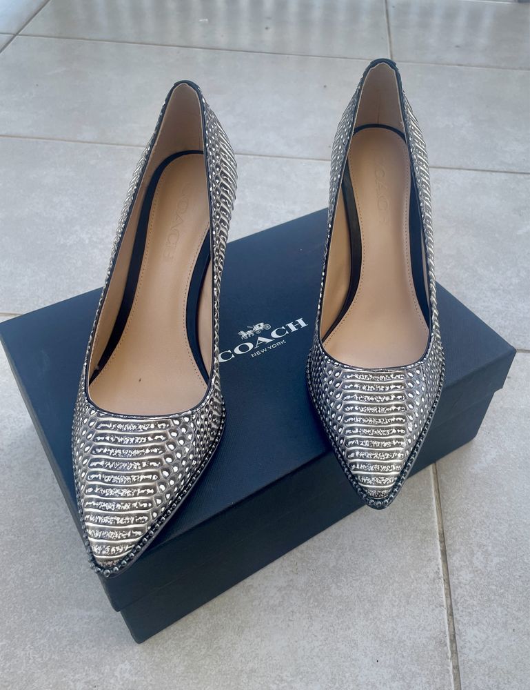 Pantofi COACH -Beadchain Pumps in Snakeskin