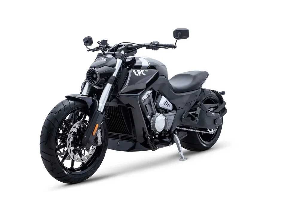 New Sport-Cruiser BENDA LFC-700