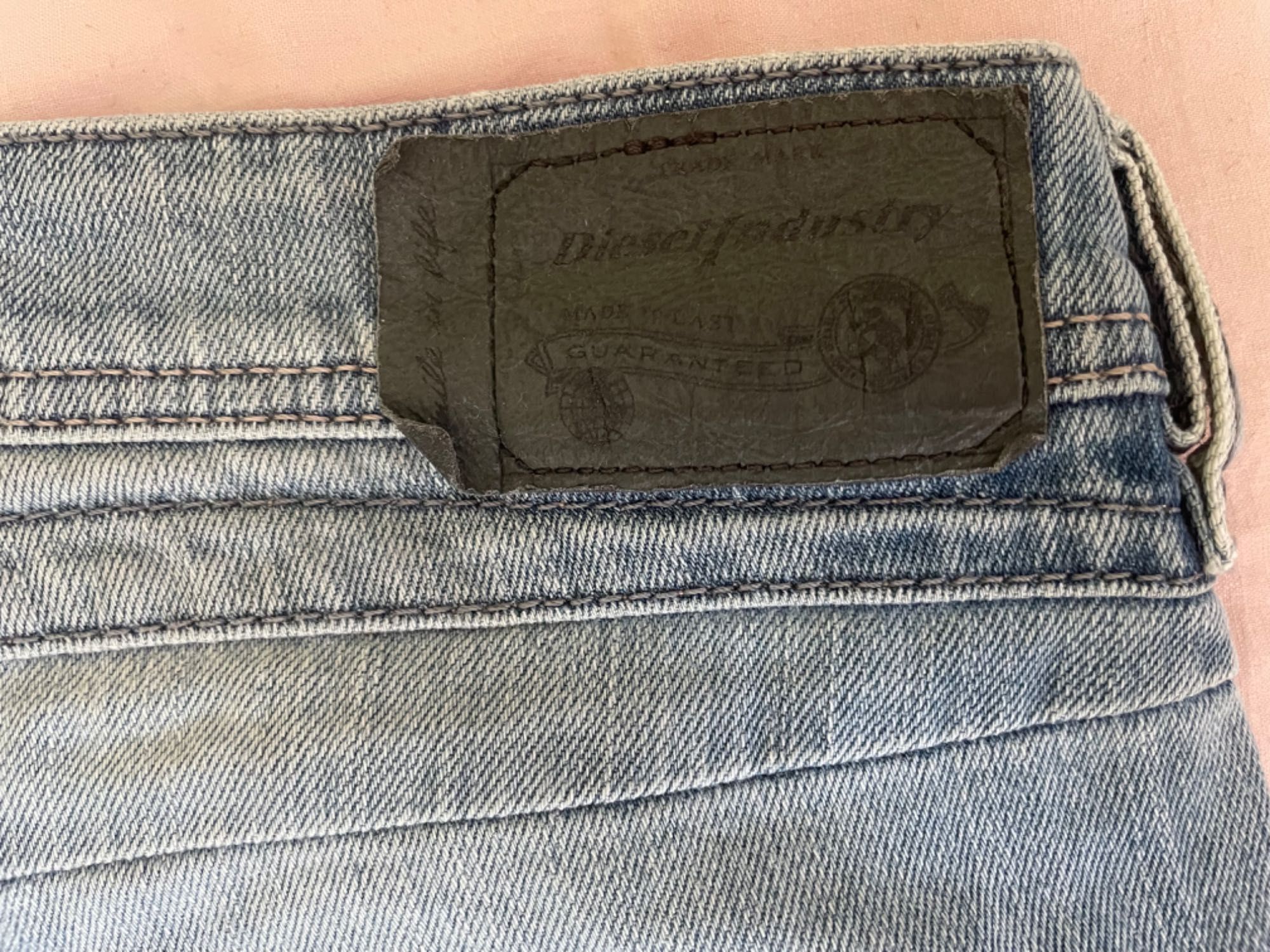 Оригинални Diesel мъжки дънки с етикети, чисто нови