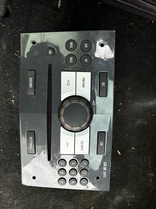 Radio cd mp 3 CD30 opel astra H