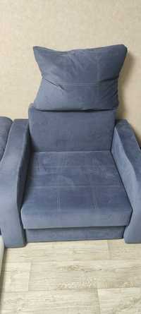 Продам кресло-кровать и газовую плиту