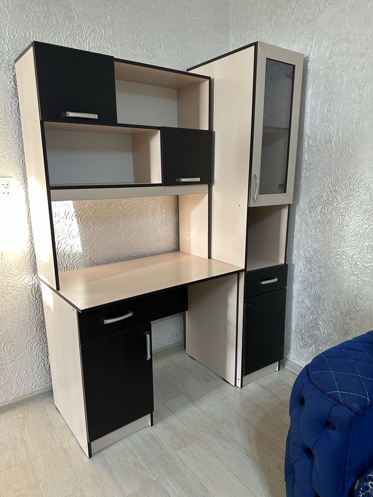 Продам диван и компьютерный стол