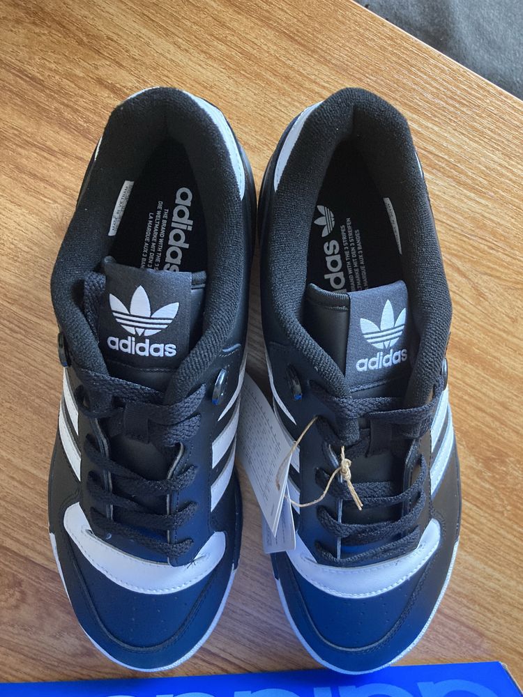 Мъжки оригинални маратонки Adidas