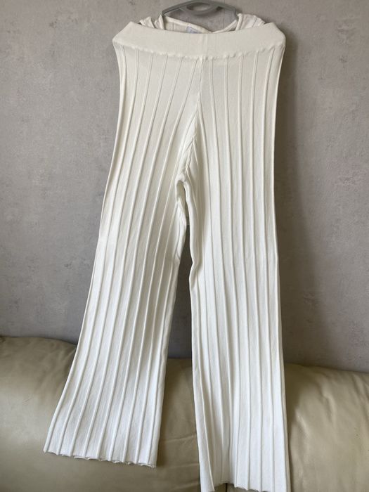 Дамски комплект потник панталон жилетка