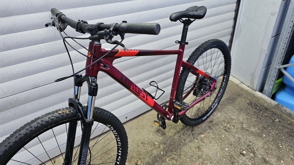 29цола ghost Kato 1x12