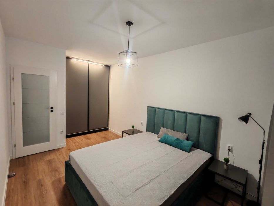 Apartament 2 camere,decomandat,prima închiriere, str.Princip.Elisabeta