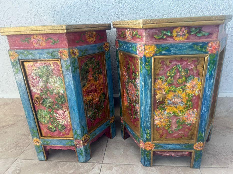 Старинни шкафчета 2броя