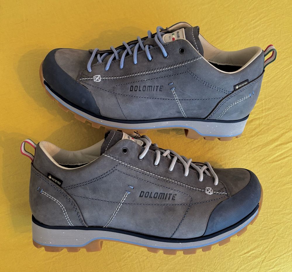 DOLOMITE номер 41,5 и La Sportiva ном 42, туристически обувки, спортни