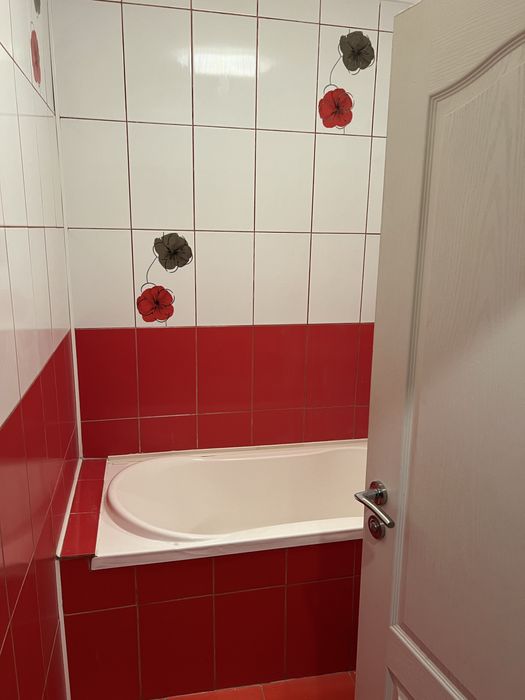 Inchiriez garsoniera, zona Micalaca, str. Abrud, bl 236