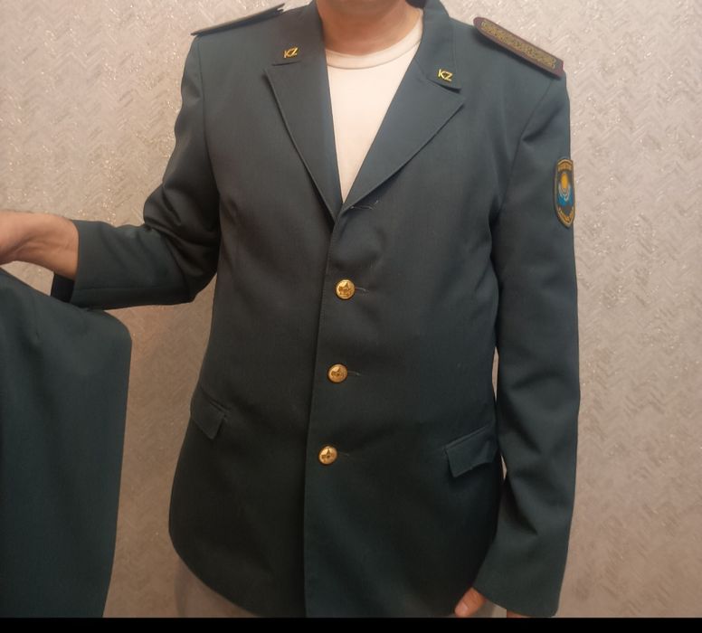 Китель с бруком новый военный