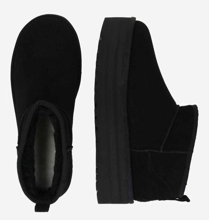 vand cizme UGG originale ( cumparate de pe fashion days)