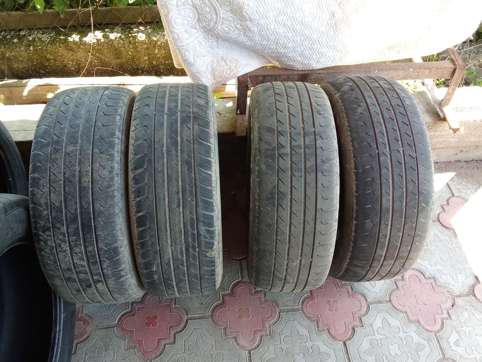 Шины летние 215/55 R17