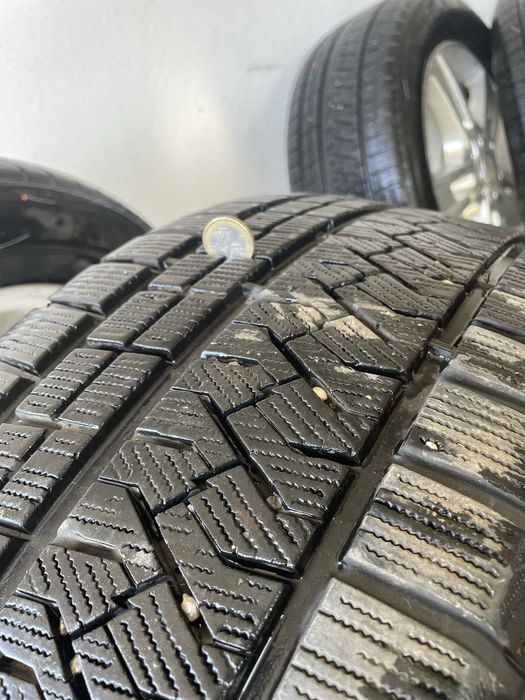 Jante originale 255/55/18 mercedes ml 350 ,cauciucuri stare f buna m+s