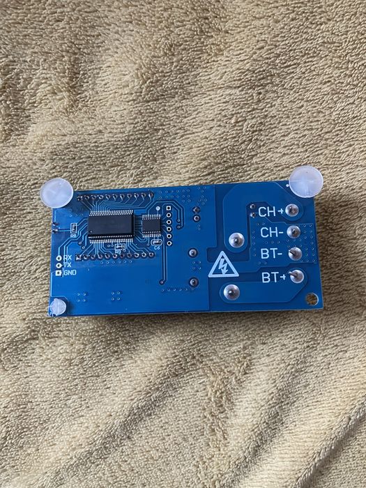 Incarcator acumulatori