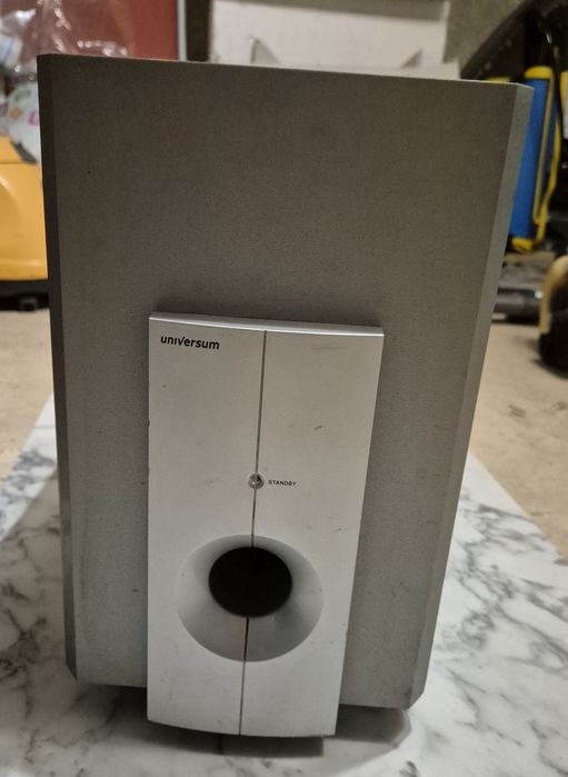 Активен субуфер Universum