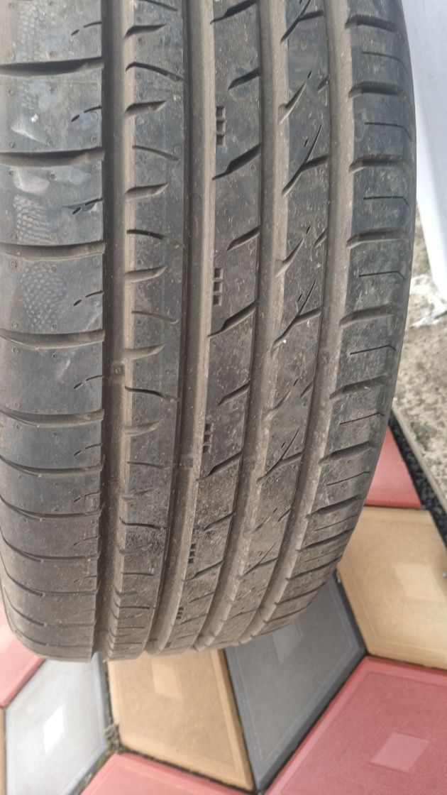 Cauciuc SUV 235/55 R 19, 101 v de vara nefolosit