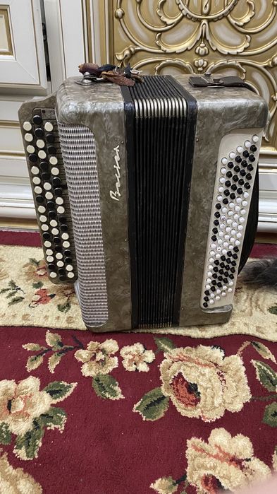 Продам баян, или амбен баш на баш