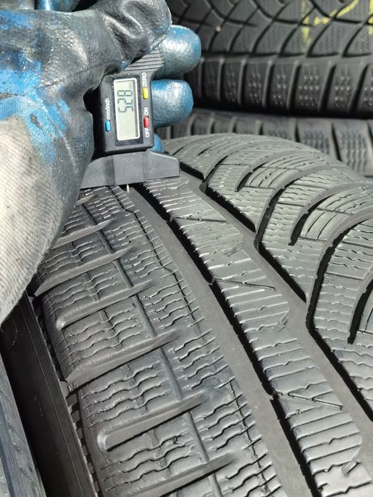 225/50R18 95H Michelin run flat DOT19