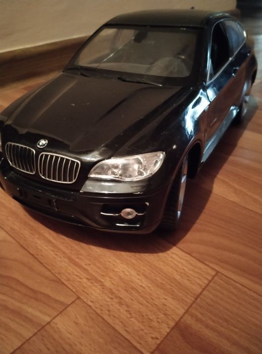 две Машинки на радиоуправлении бу большие работает