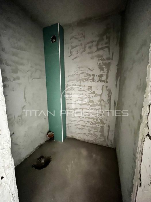 Продава се Тристаен апартамент в Пловдив, Остромила - 116 кв.м за 1104 €/кв.м - Снимка #7