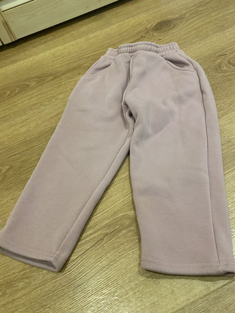 Lot pantaloni Zara 104